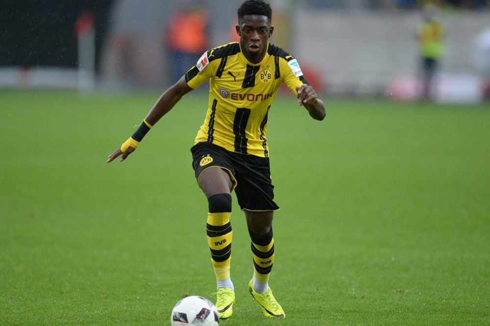 球员间的一 球员间的一