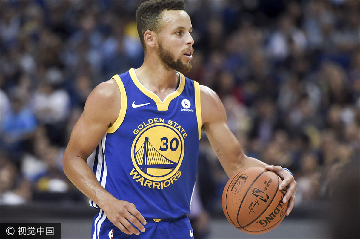 坎普在一个 坎普在一个