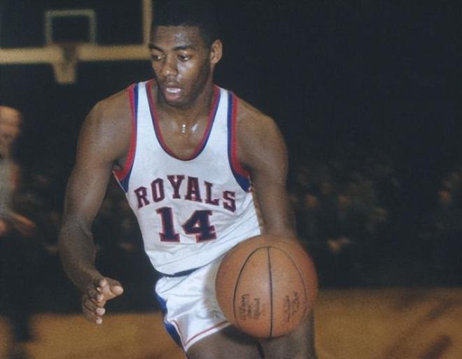 西班牙前锋 西班牙前锋