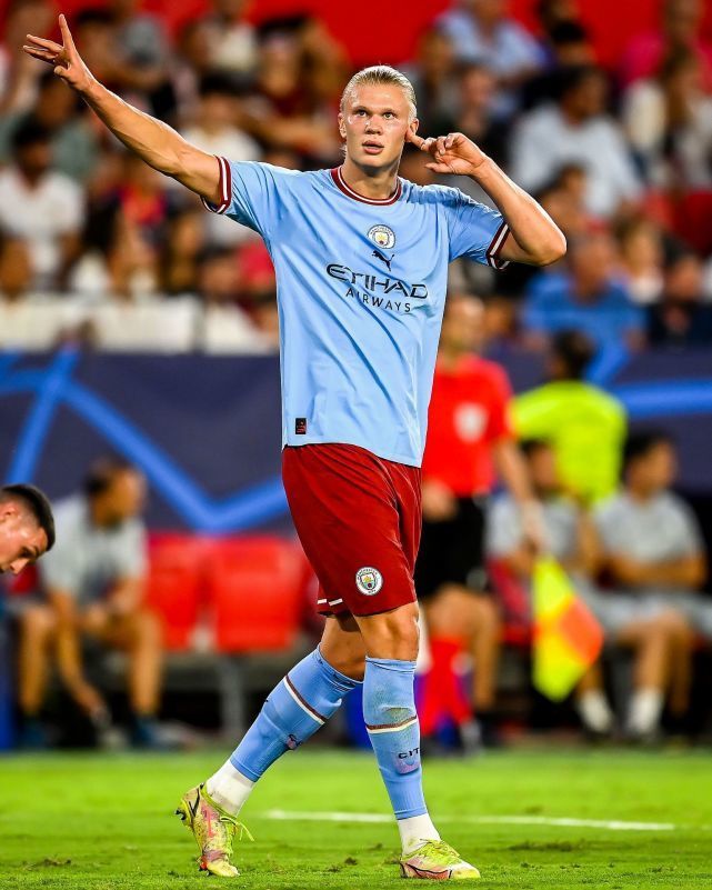 更体现在他 更体现在他