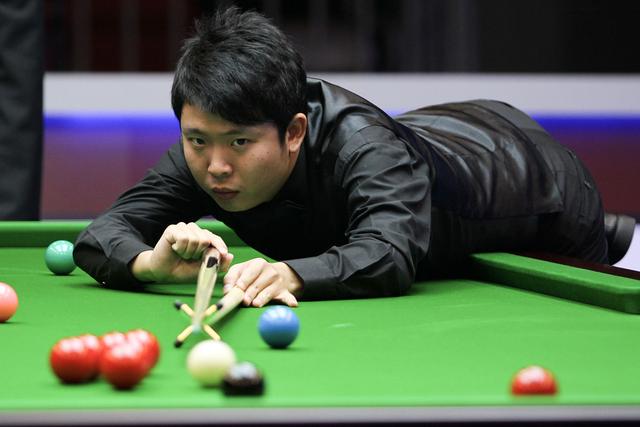 轻球员日渐 轻球员日渐