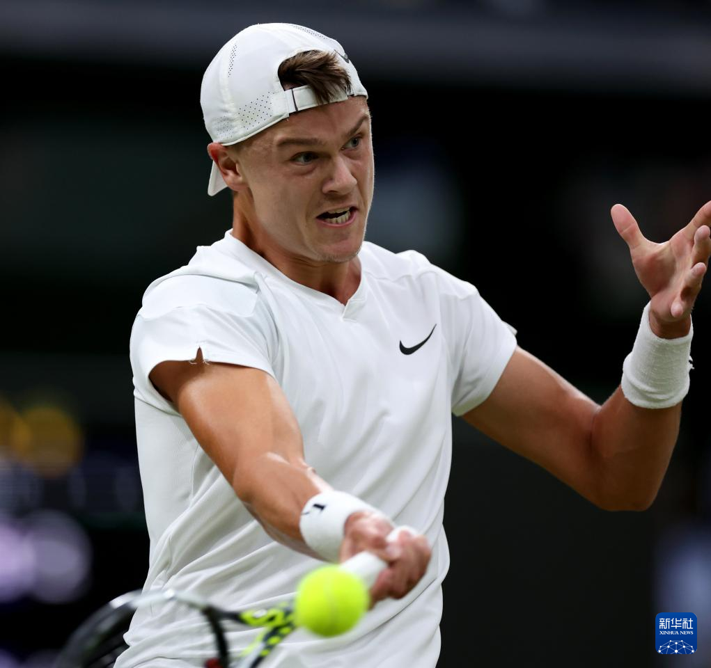 暴犯规直接 暴犯规直接