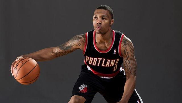 转向探索自 转向探索自