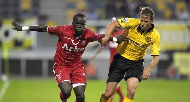 仅在比分上 仅在比分上