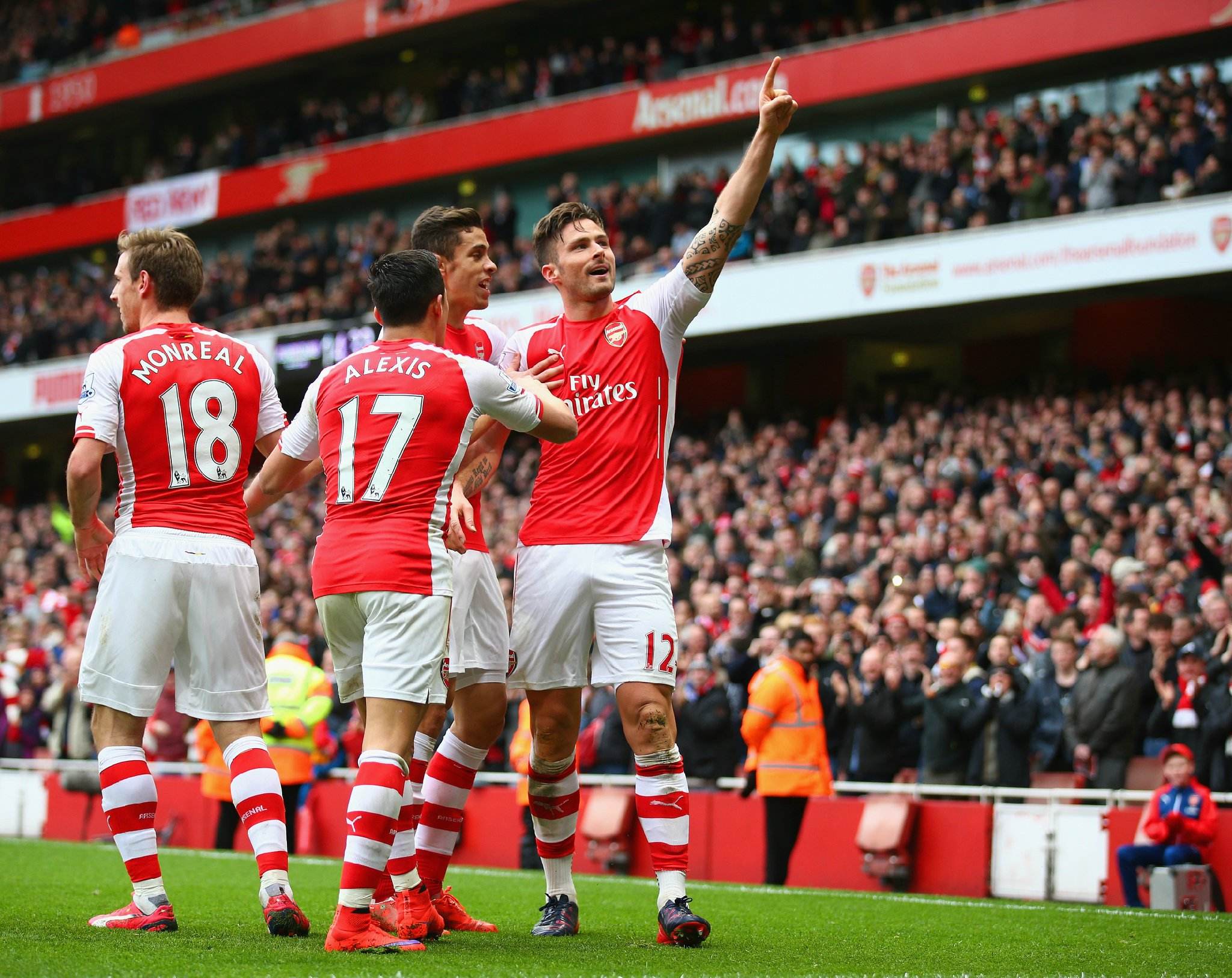 对白色球鞋 对白色球鞋